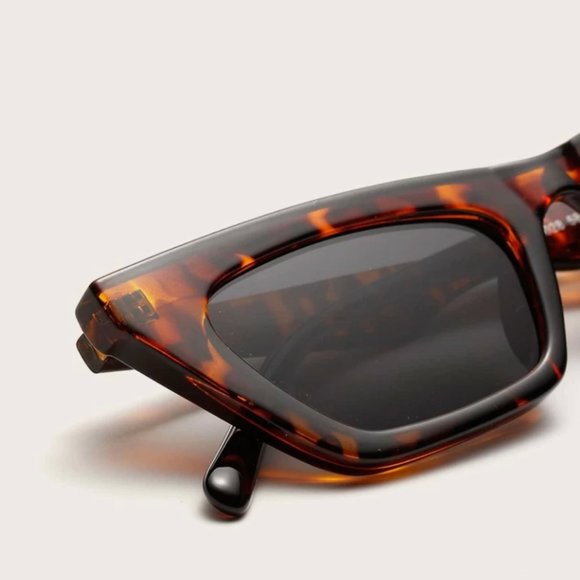 Flat Top Slim Tortoise Cat Eye Sunglasses NWT - Picture 6 of 11